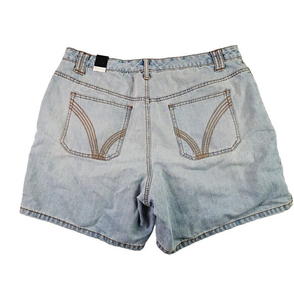 LANE Bryant Venezia White Denim Shorts Light Wash Womens 16 NWT - Picture 2 of 5